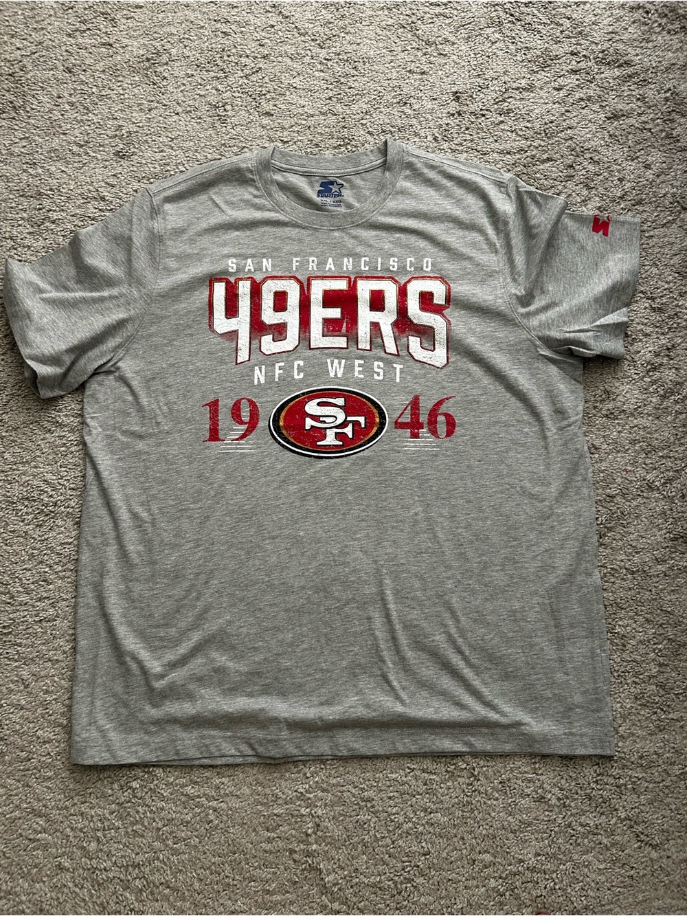 STARTER San Francisco 49ERS Gray Tee with Red & White Graphics